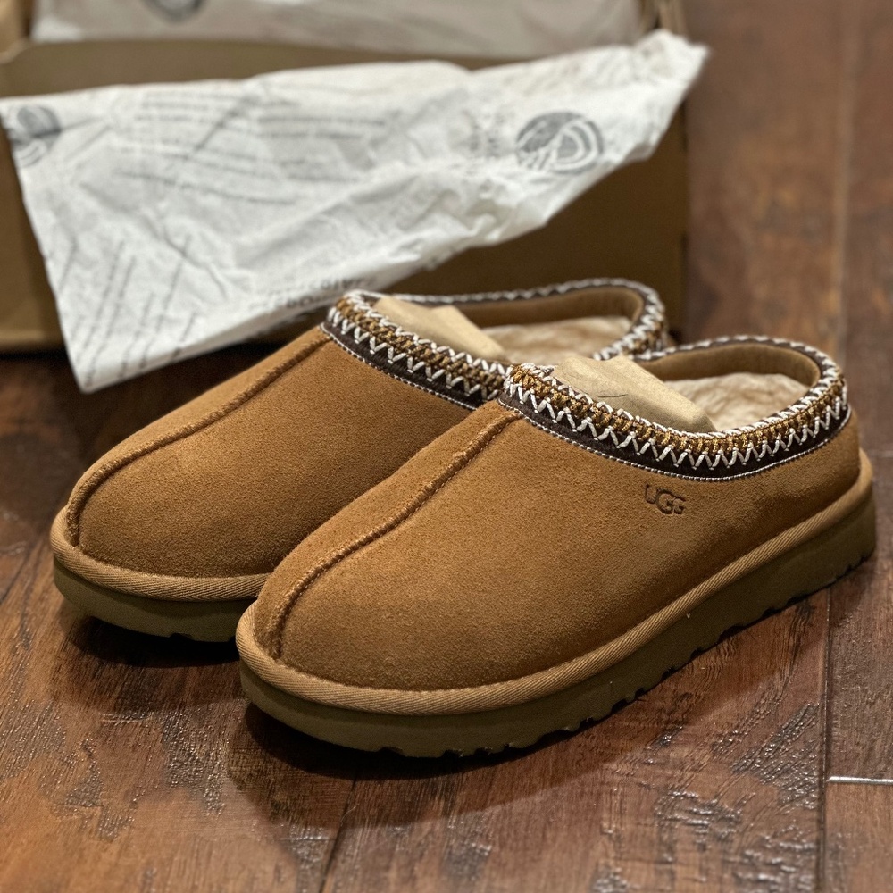 UGG Tasman women’s size 7 chestnut /